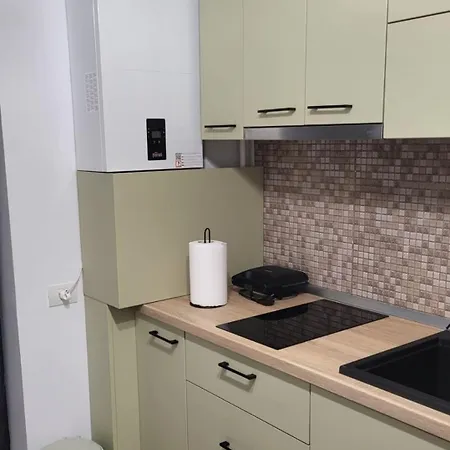 Queen's Mamaia North Apartament